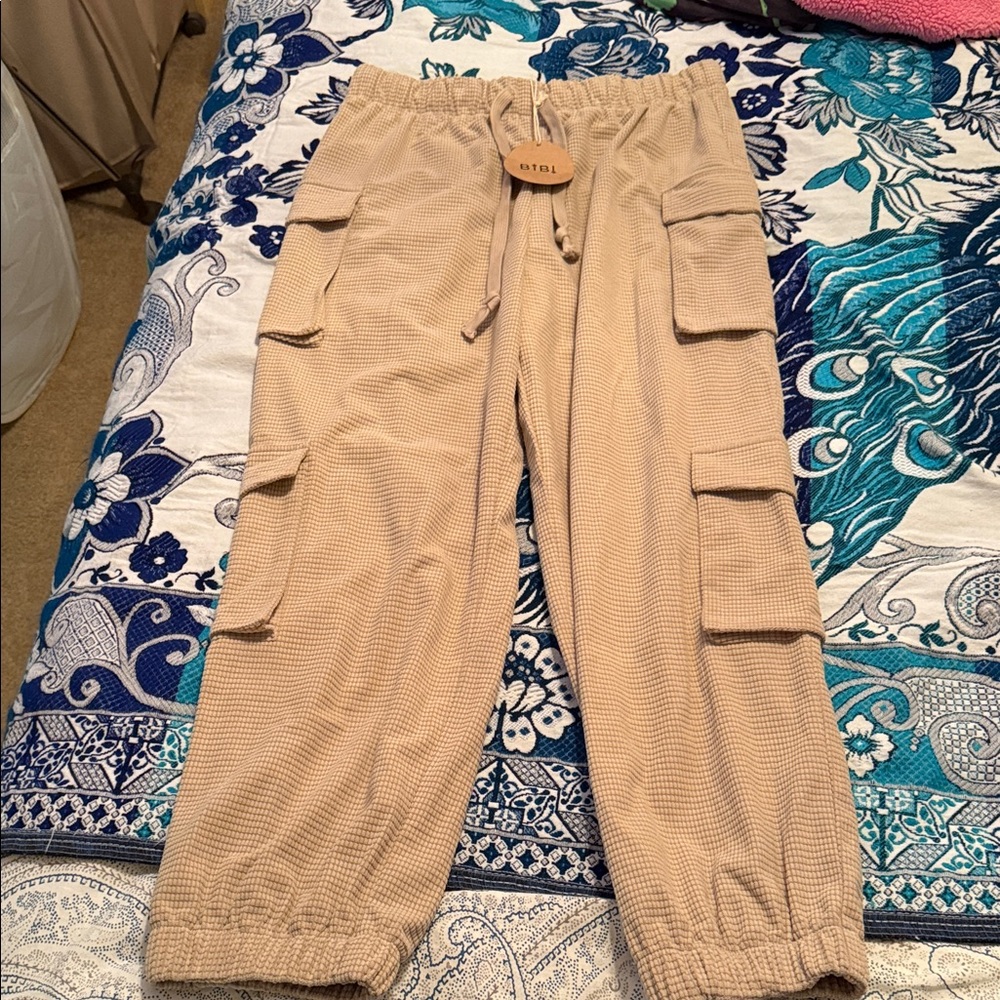 BiBi Tan Cargo Joggers